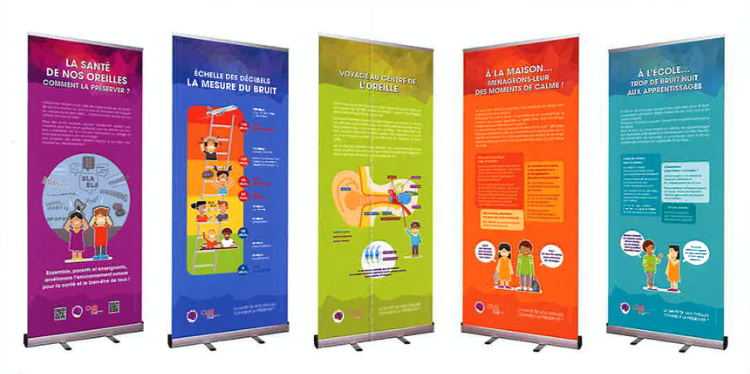 exposition de 5 panneaux autoportants et colorés