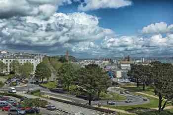 photo-ville-de-brest-journee-ensoleillee