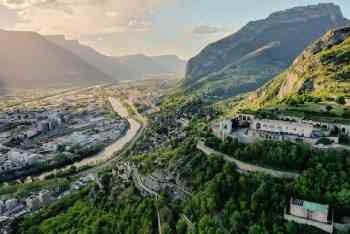 photographie-ville-de-grenoble-vu-du-ciel